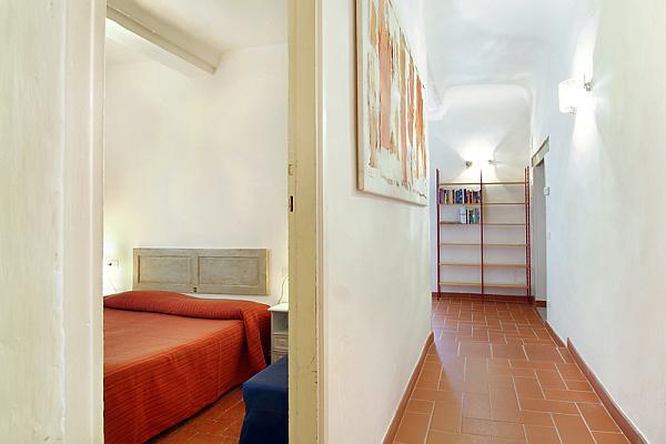 Florence Rental Номер фото